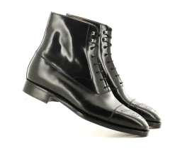BOOTS 319