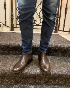 BOOTS B330