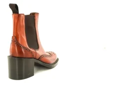 BOOTS D1820
