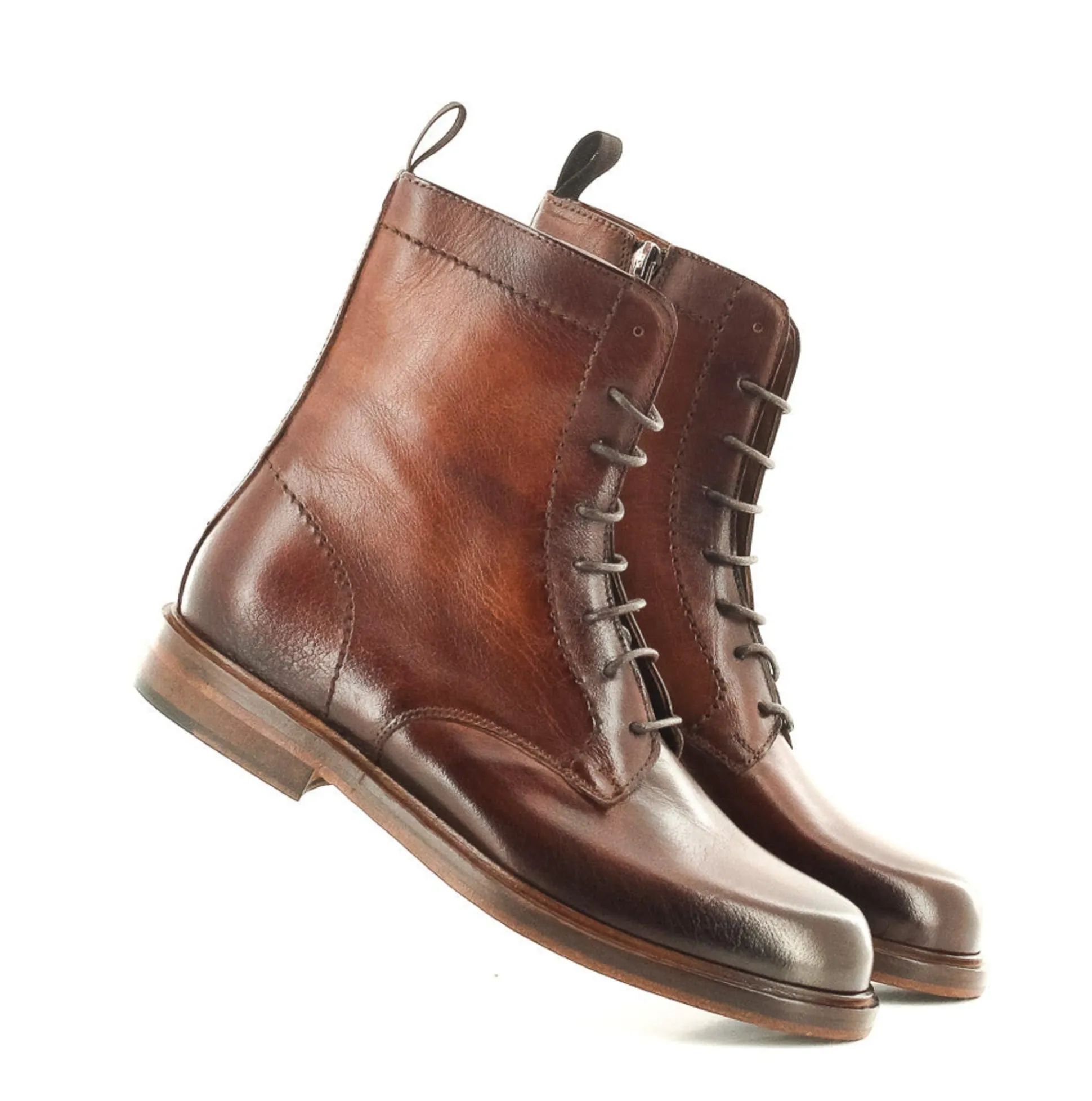 BOOTS D520