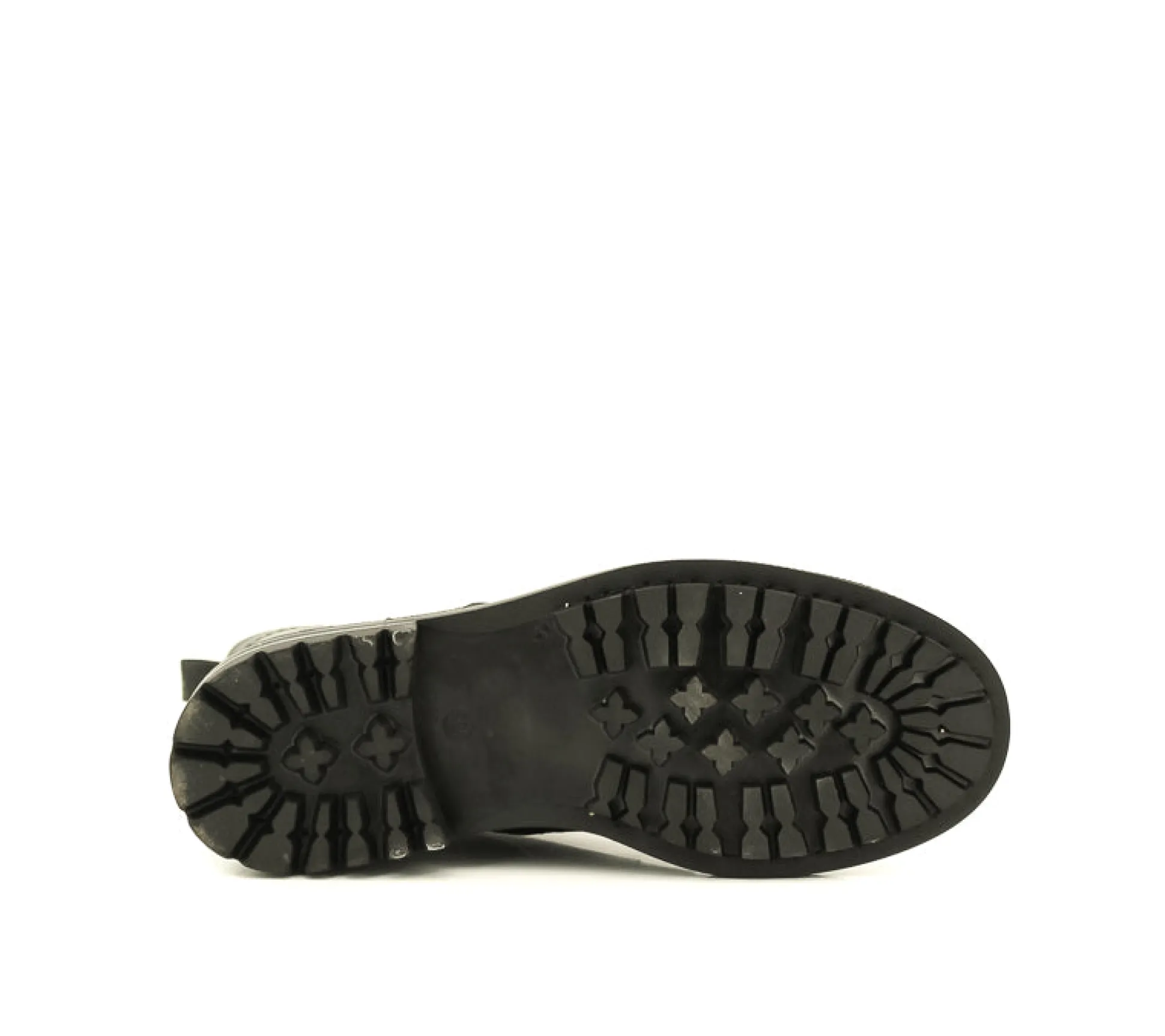 BOOTS D520