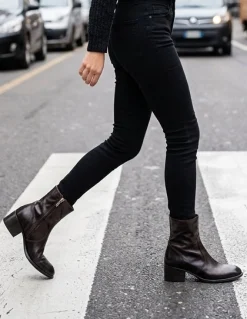 BOOTS JO03A